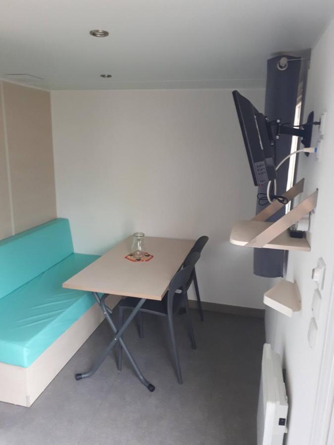 Camping Des Bondons La Ferte-sous-Jouarre Luaran gambar